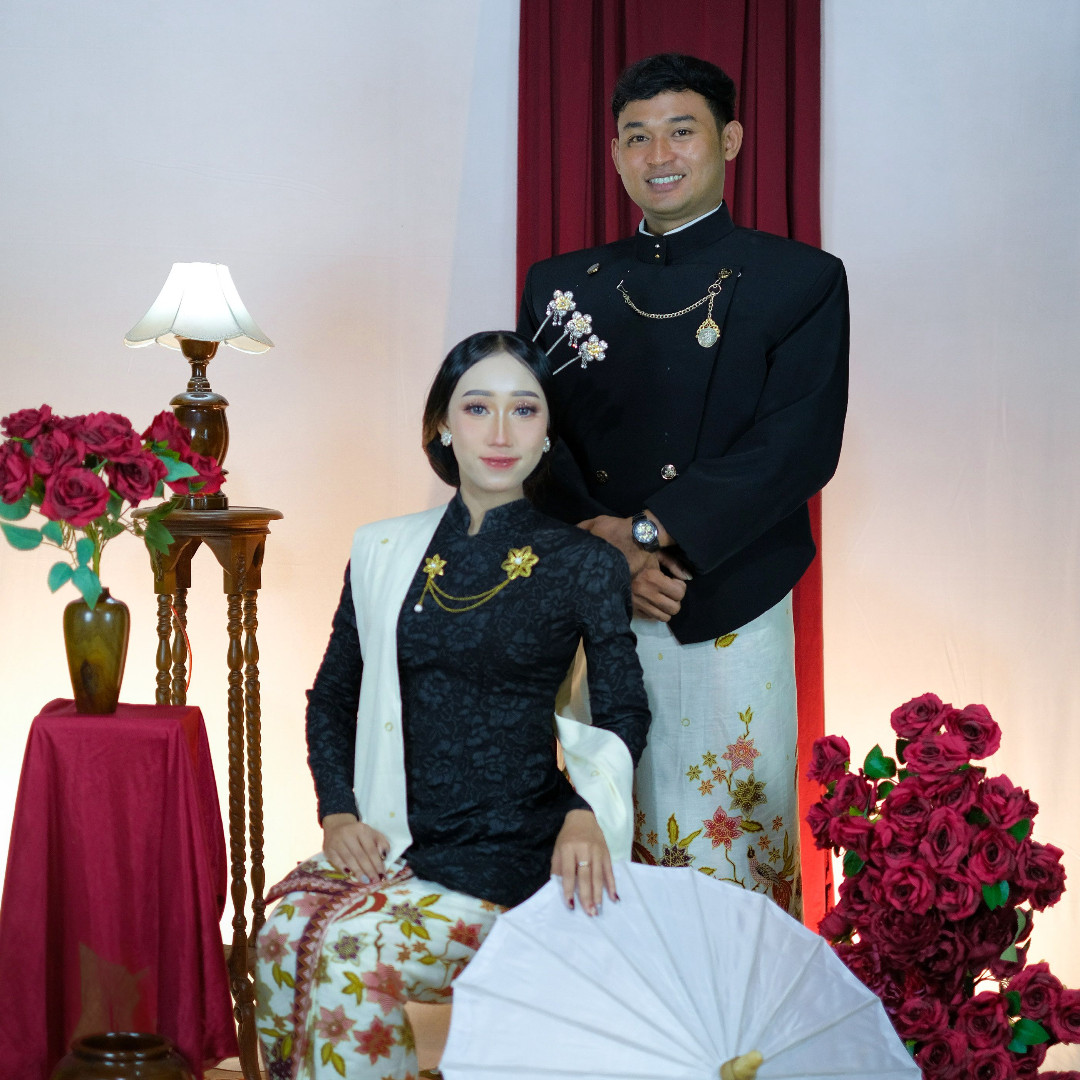 Edi & Via