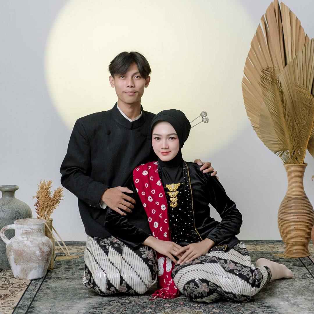 Farel & Naila