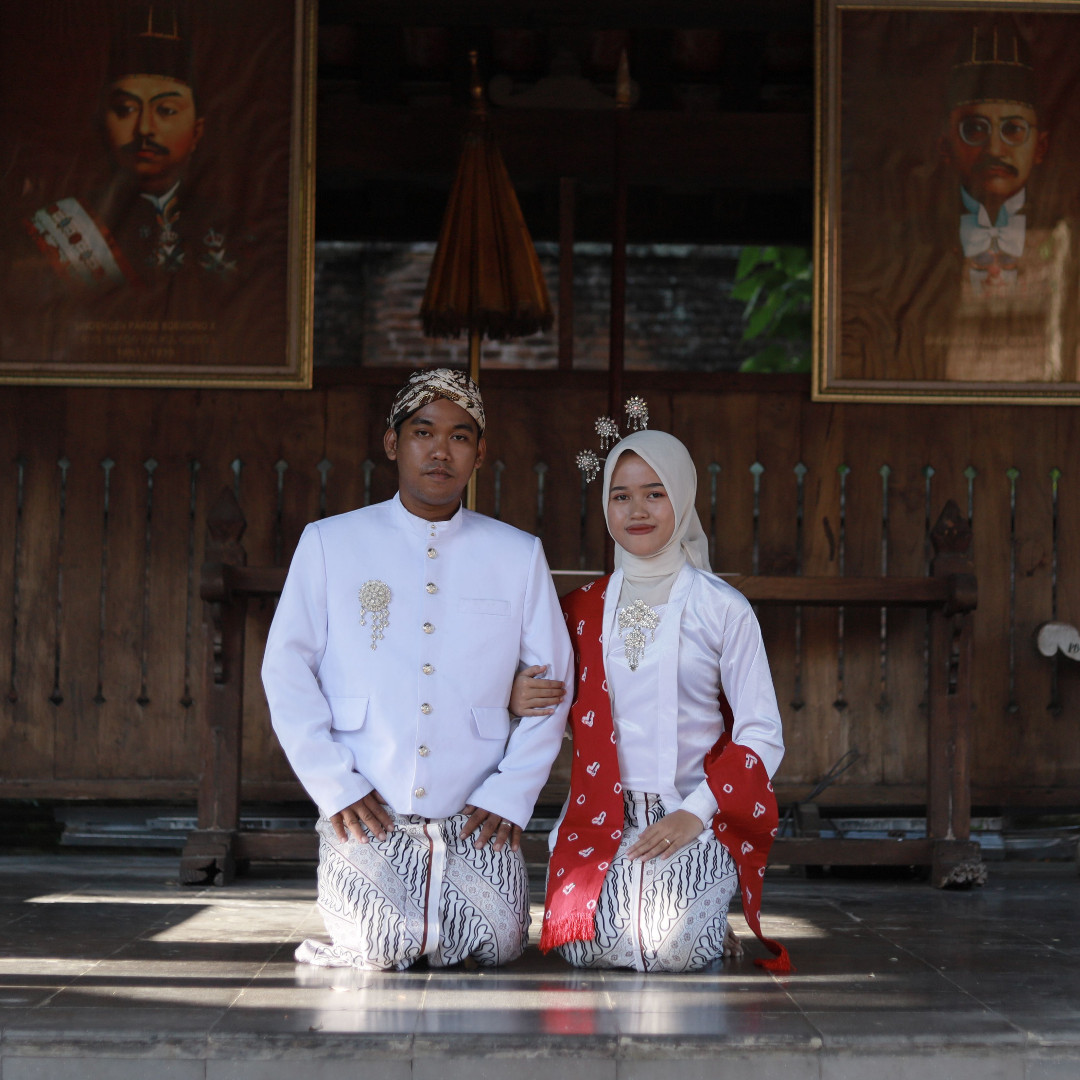 Rokhim & Fathonah