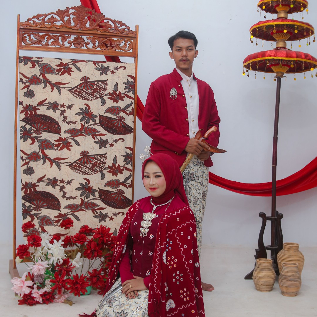 Ros & Latif