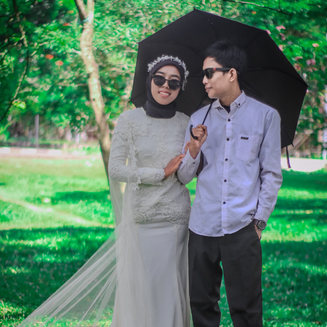 Vina & Bagus