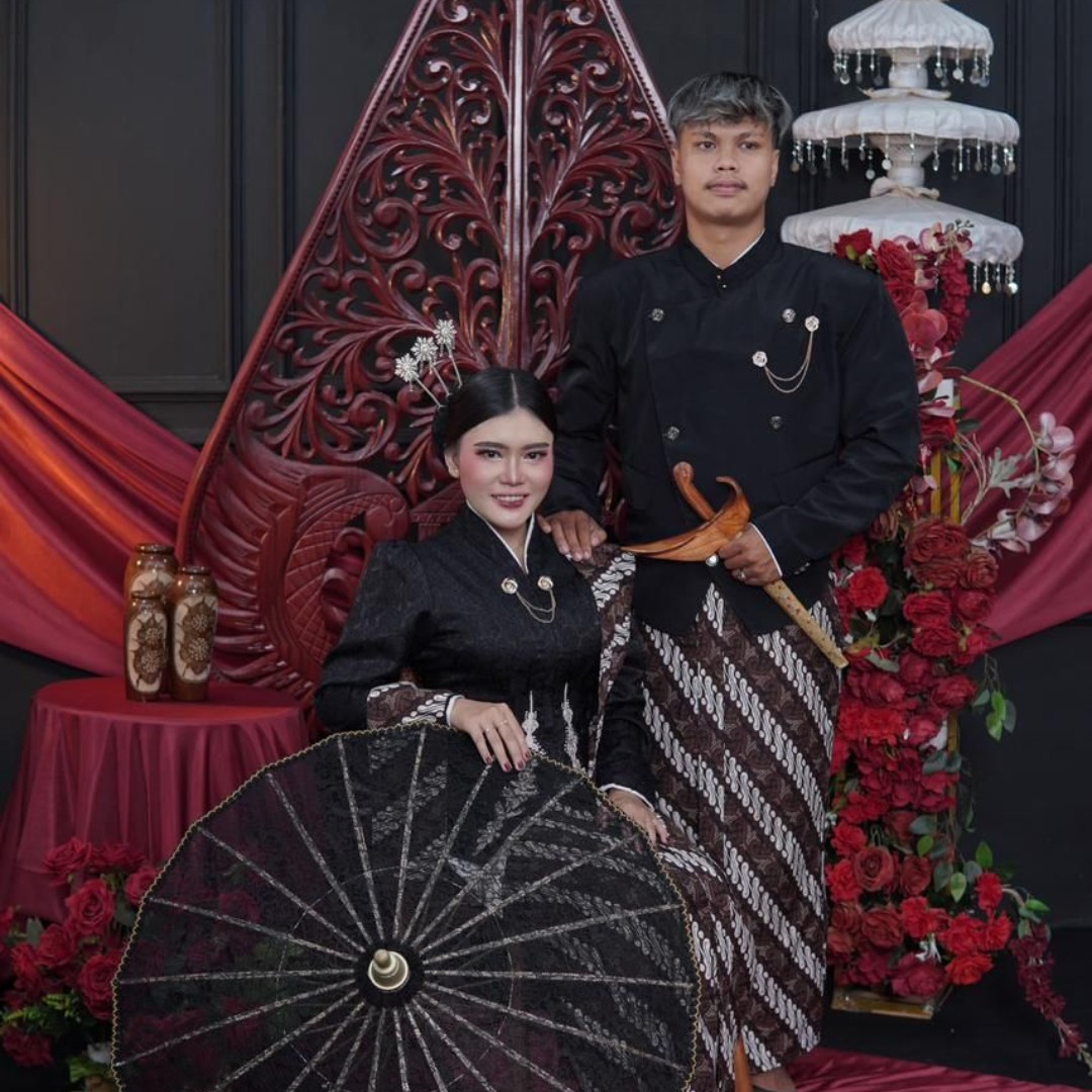 Nensi & Yudha