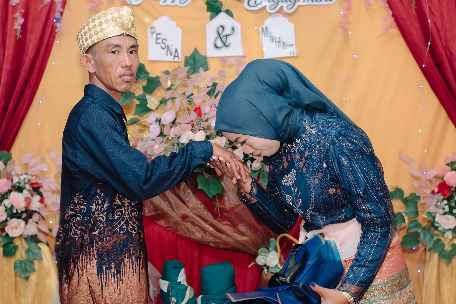 Resna & Mahat