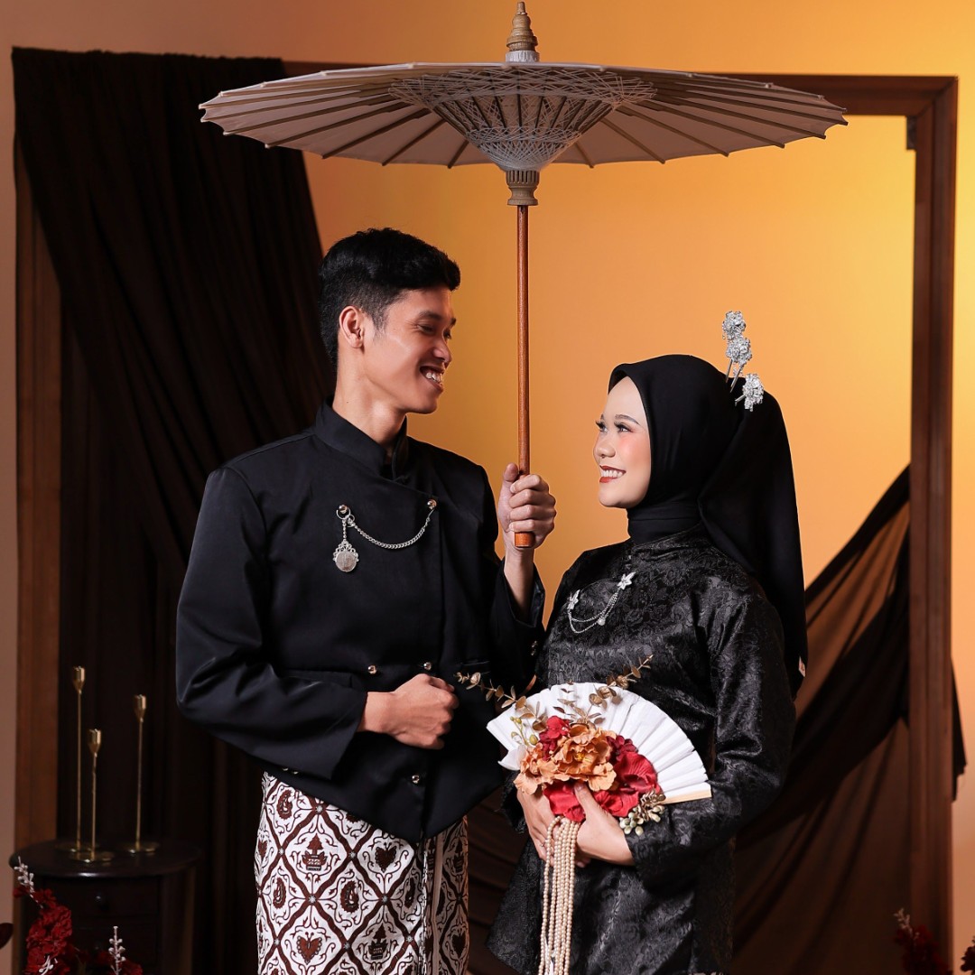 Tiwi & Yaqin