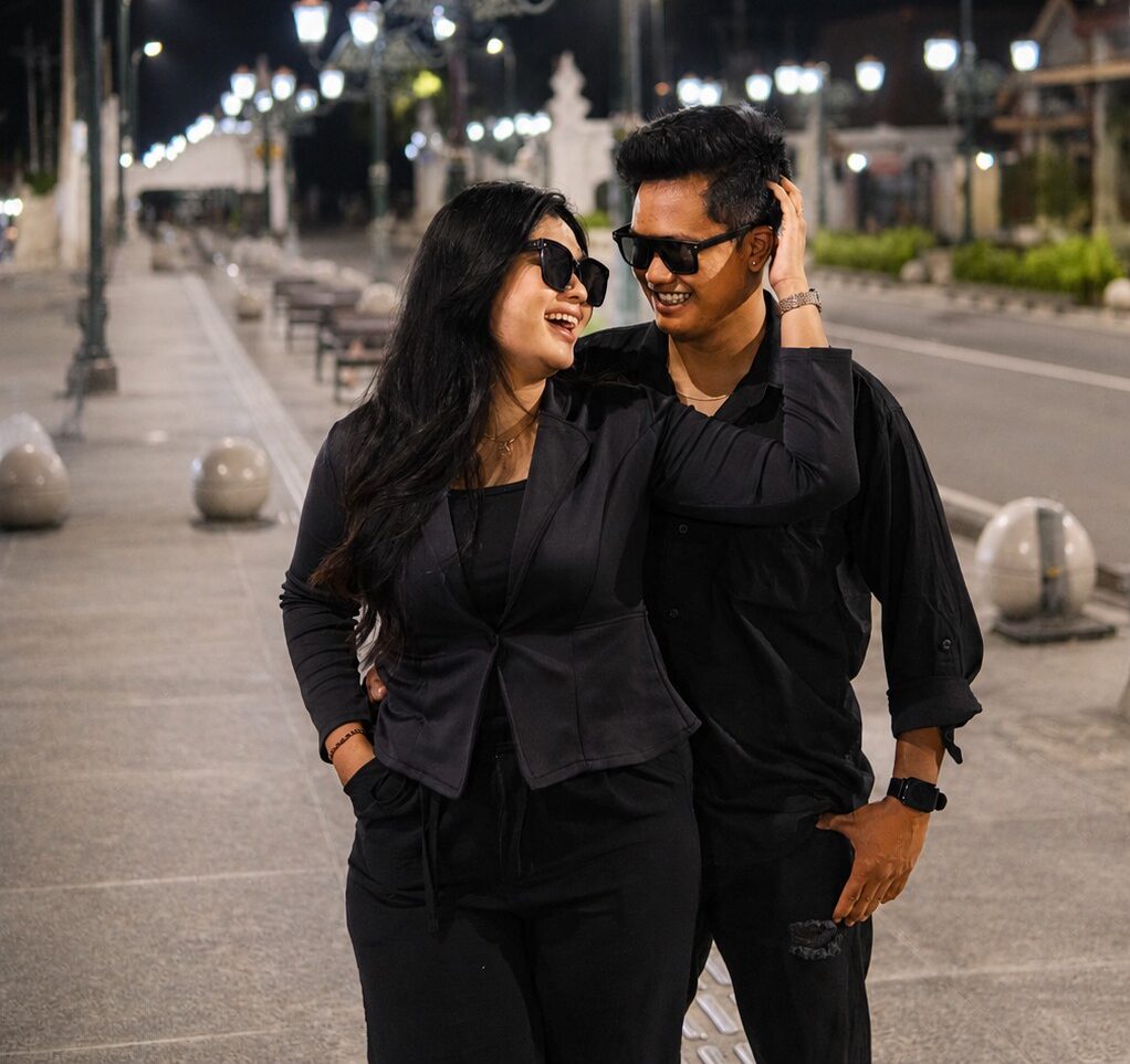 Dini & Arya
