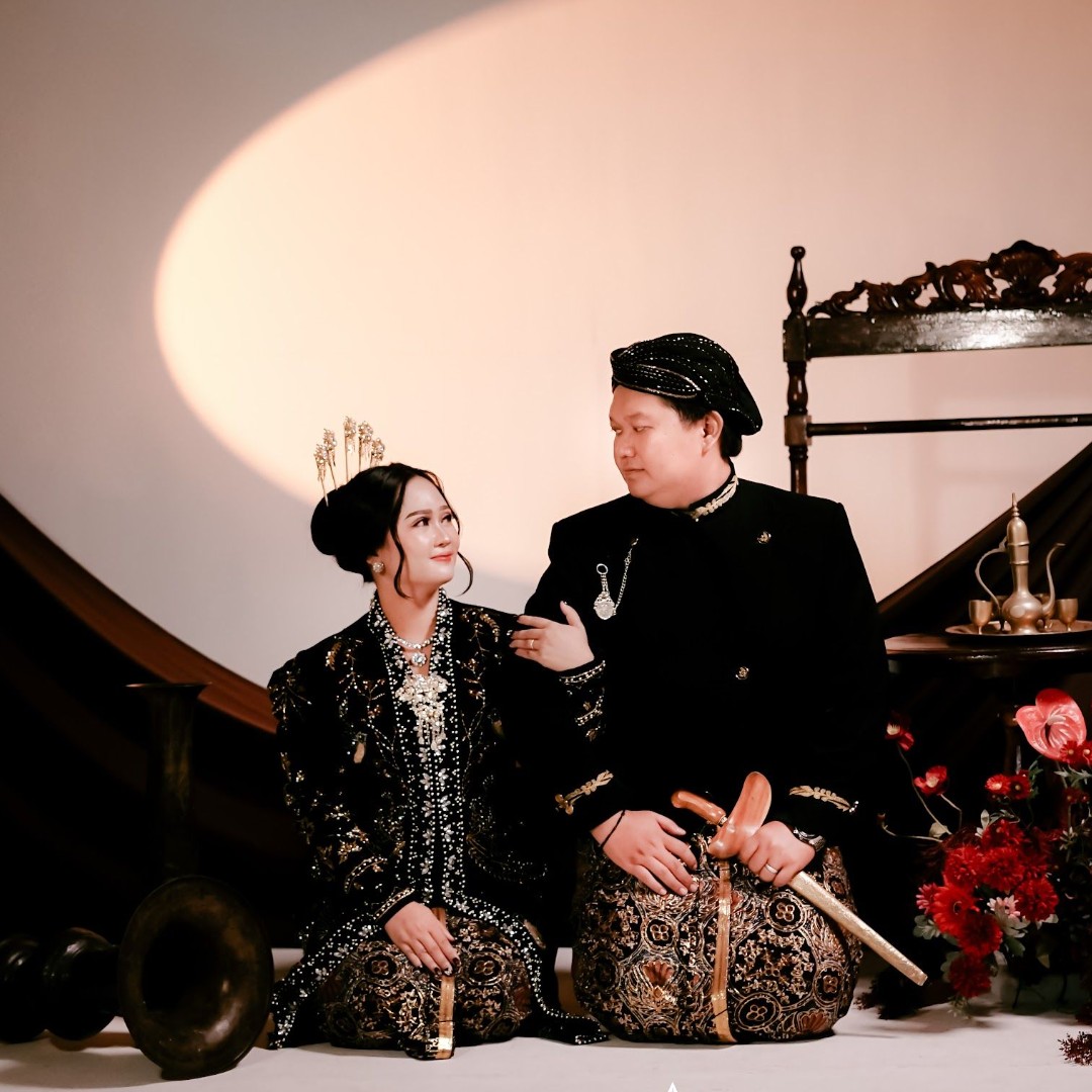 Yani & Prast