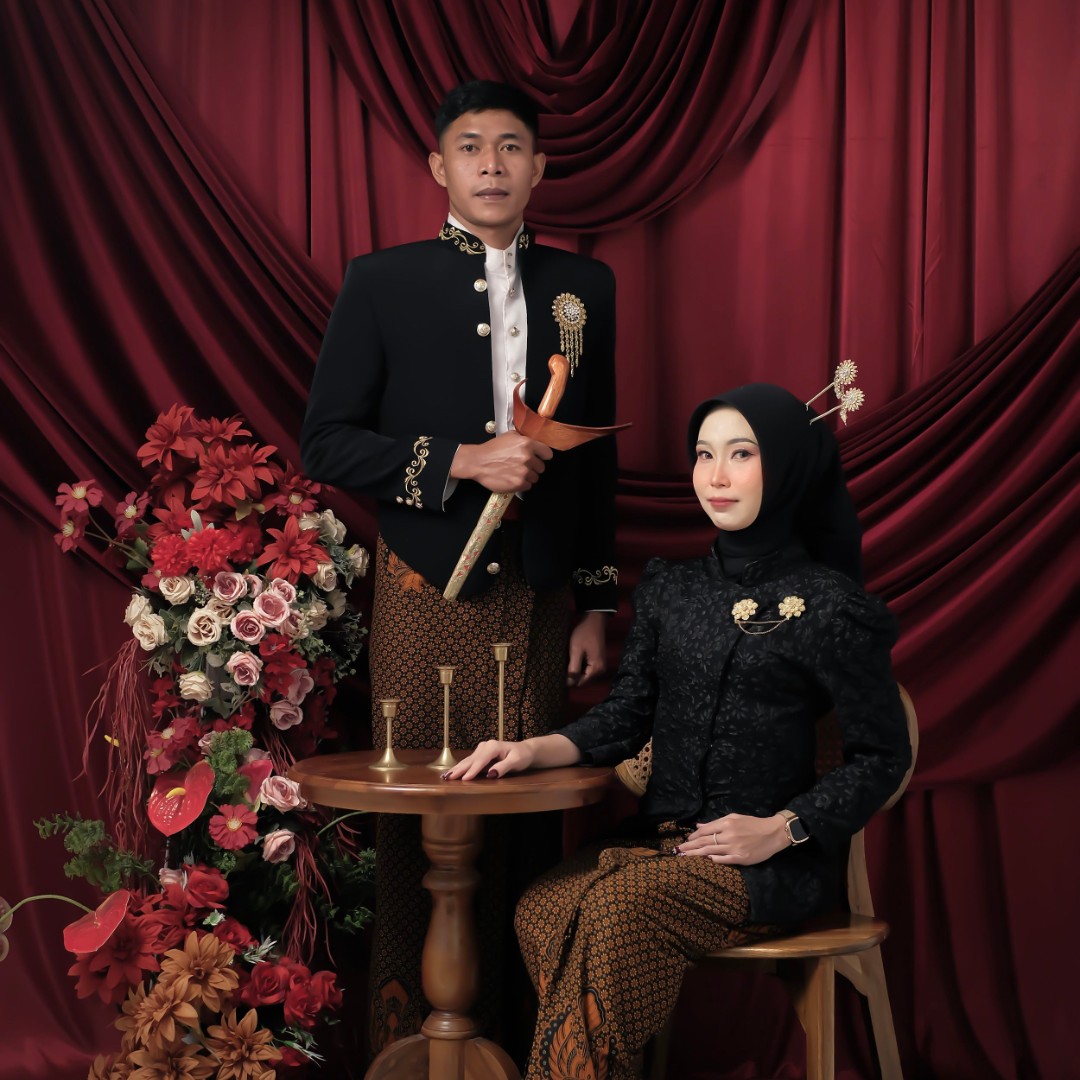 Yustina & Adi