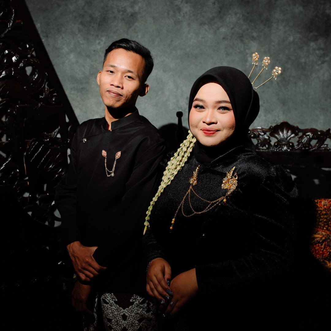 Amir & Farra