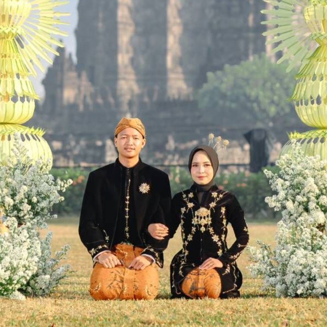 Hanafi & Via