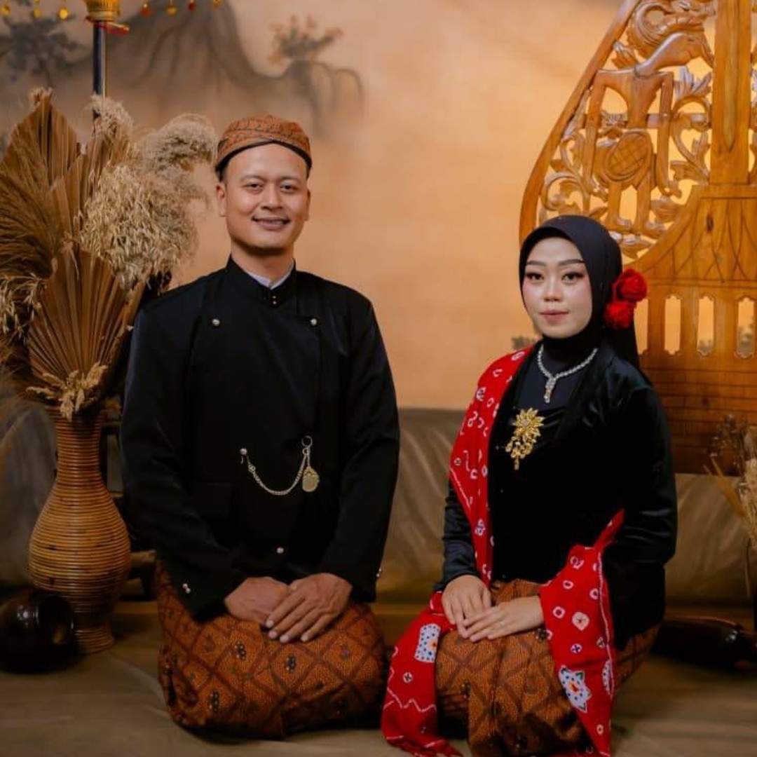 Riyanti & Khoirul