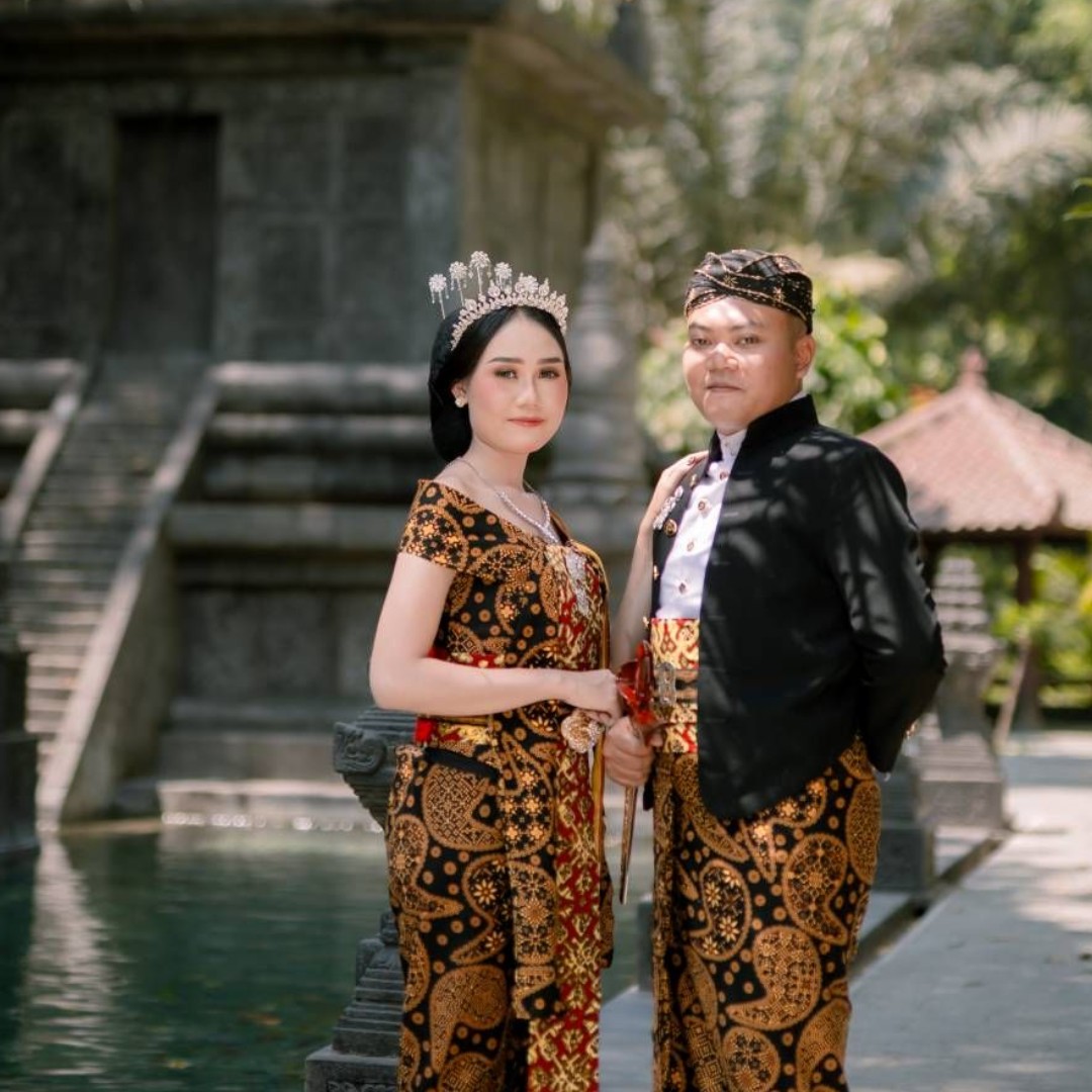 Alviah & Agil
