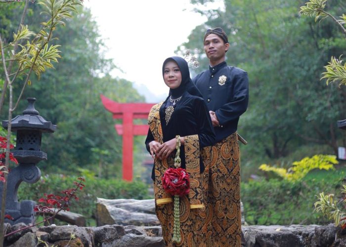 Adi & Hanifah Resepsi
