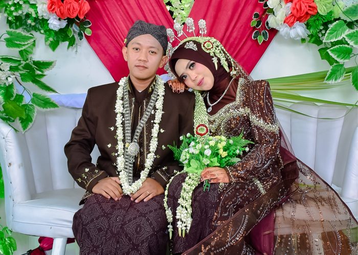 Aditya & Klarisa Akad