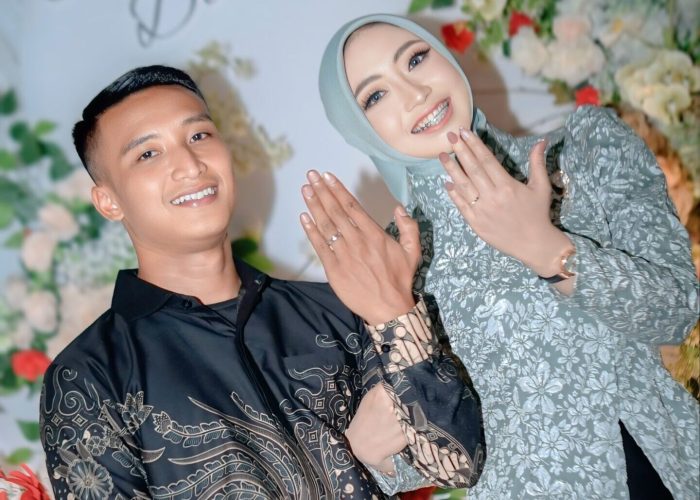 Dimas & Anggi Story