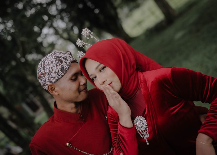 Irul & Retno Akad