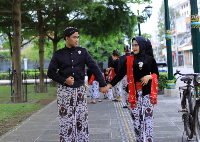 Puput & Fajar Akad
